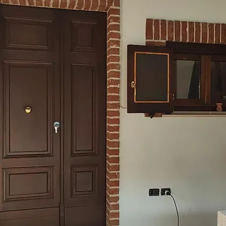 Bed & Breakfast Empira *