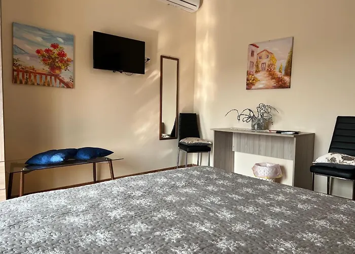 לינה וארוחת בוקר Empira למזיה טרמה